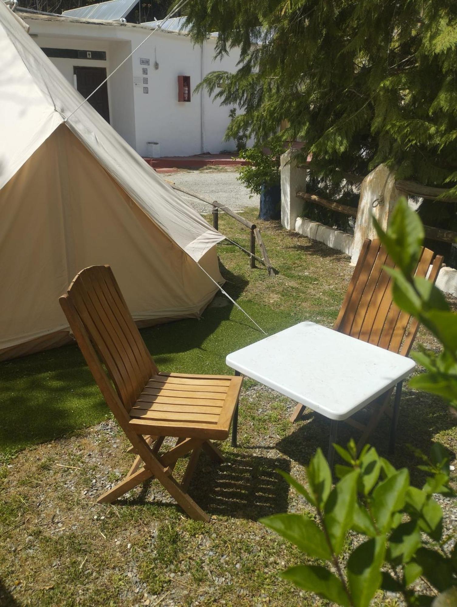 Camping Trevelez Exterior photo